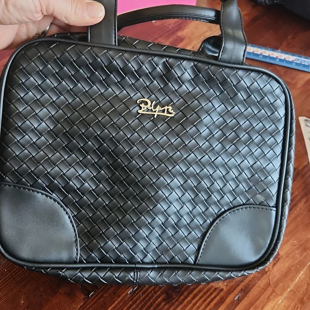 Boyatu Black Make up travel Bag โ NWT โ Woven Leather โ Silver Hardware โ Classy - Picture 7 of 15